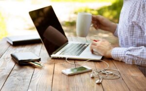 Pengertian internet, sejarah dan manfaatnya